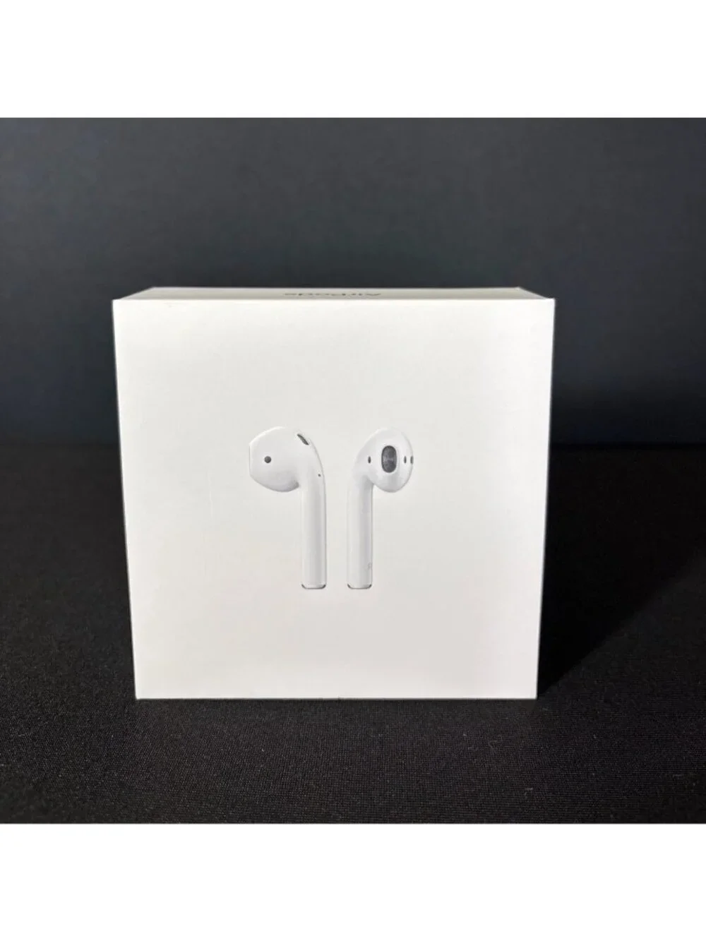 Apple AirPods Charging Case Wireless Earbud A2032 A2031 MV7N2AM/A BOX ONLY